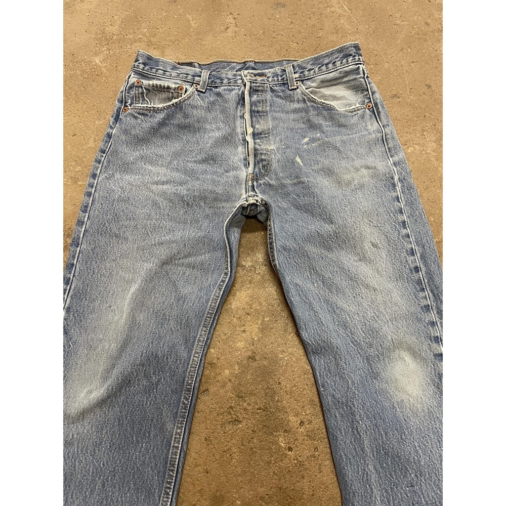Levis 501 XX Jeans Mens 36x27 Light Wash Blue Straight Leg Button Fly Distressed - Picture 4 of 16